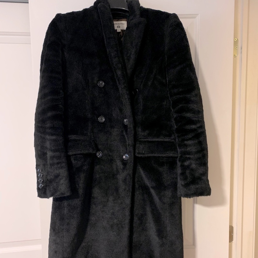 Uniqlo fake fur winter jacket